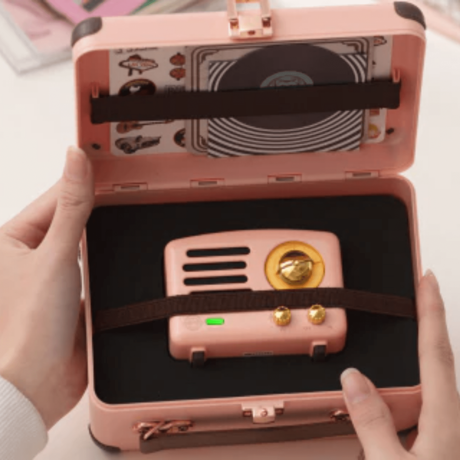 Bluetooth Radio - Pink - Lizzy G's Fine Gifts