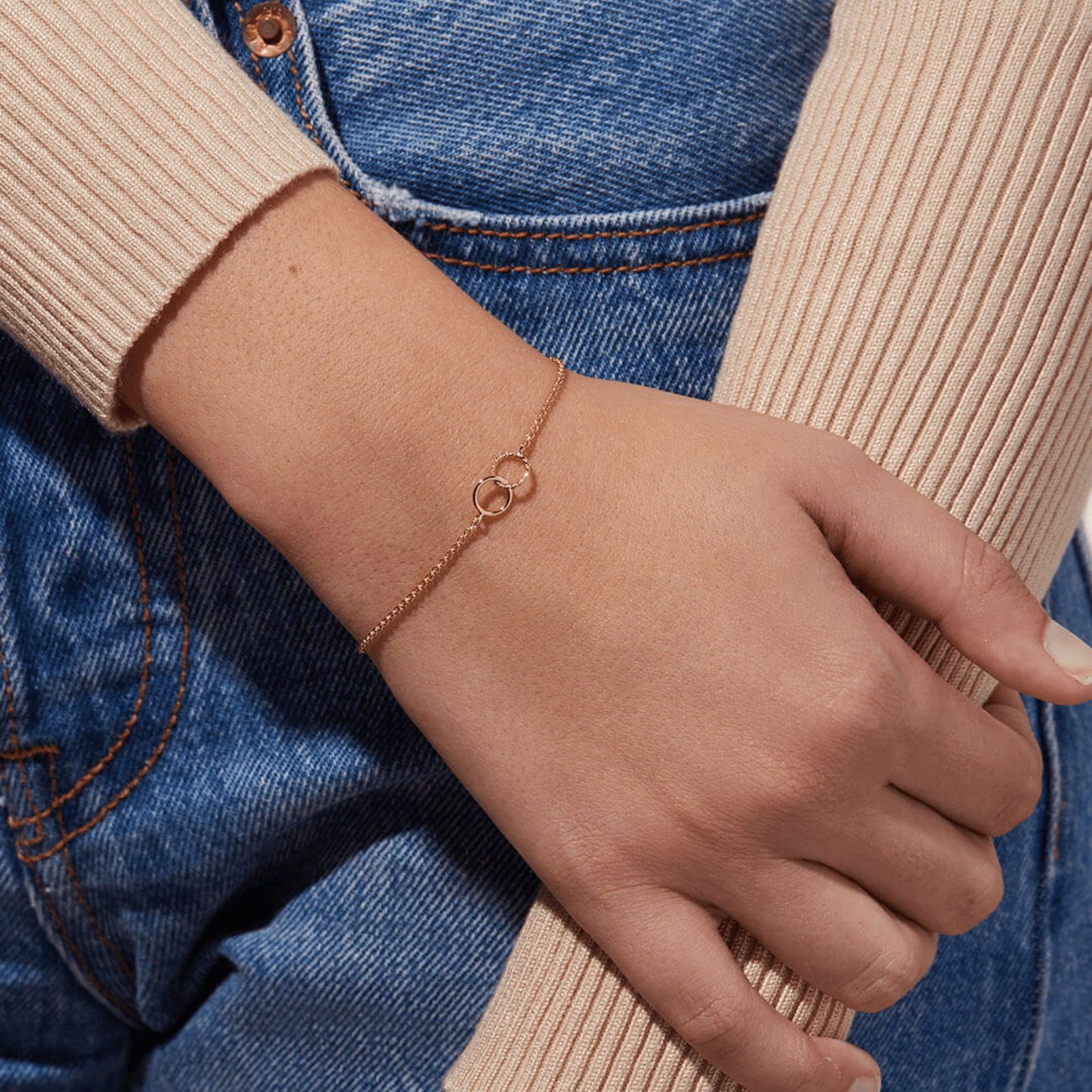 Interlocking Circles Bracelet - Jill - Lizzy G's Fine Gifts