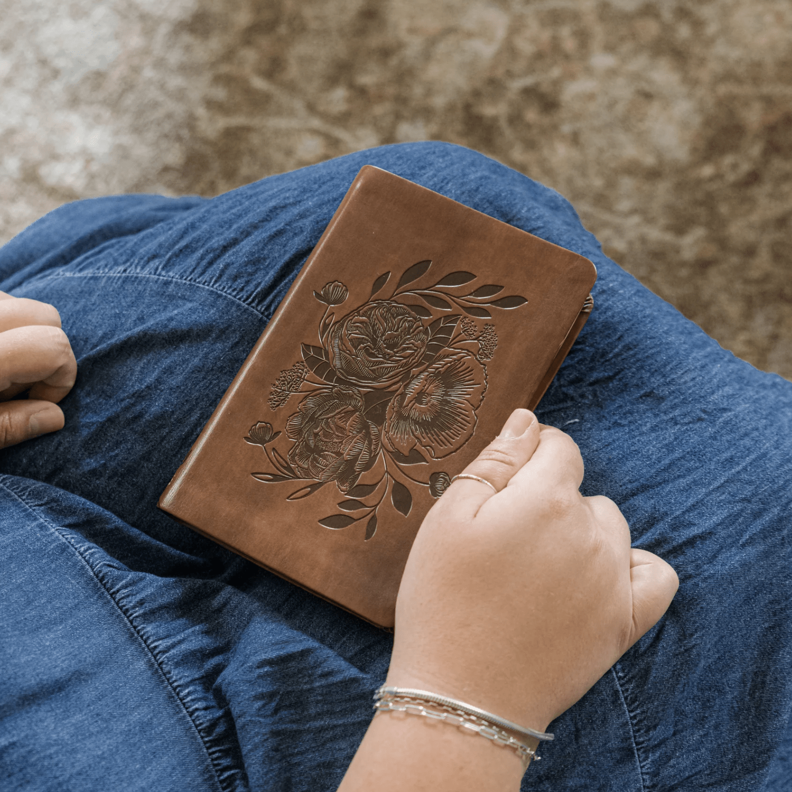 Aurora NLT Compact Bible - Lizzy G's Fine Gifts