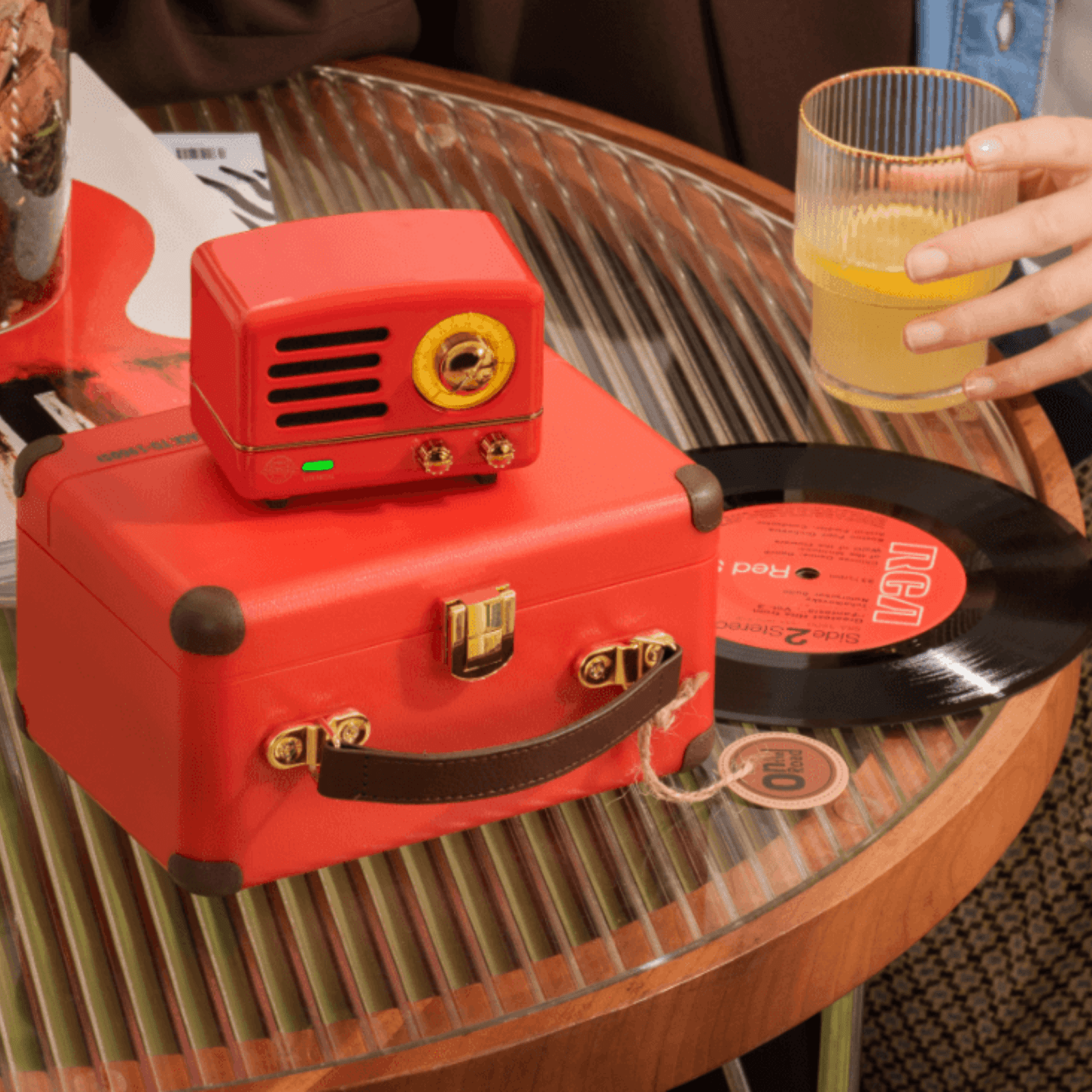 Bluetooth Radio - Red - Lizzy G's Fine Gifts