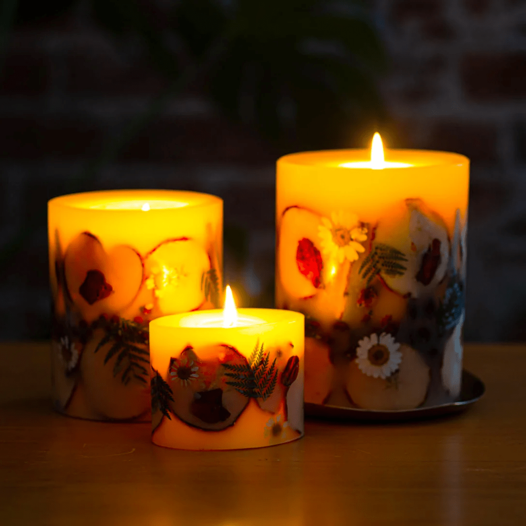 Botanical Candle- Spicy Apple - Lizzy G's Fine Gifts