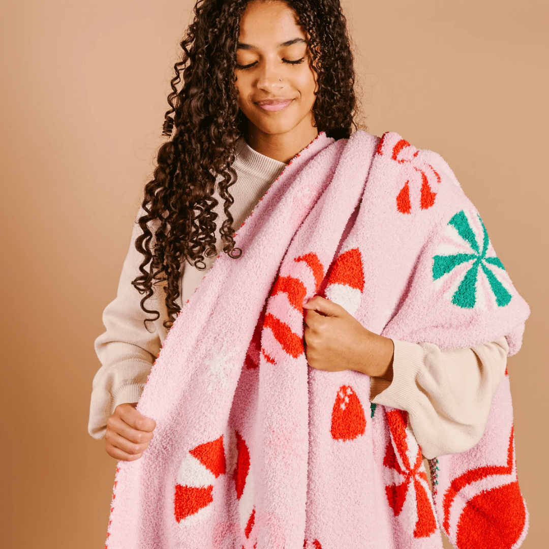Holiday Cozy Dreams Luxe Blanket - Lizzy G's Fine Gifts