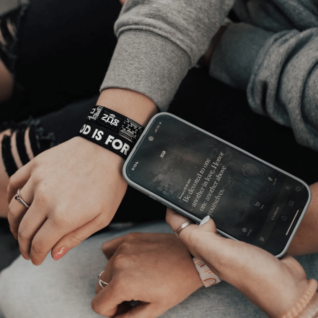 Interactive Bracelet - Lizzy G's Fine Gifts