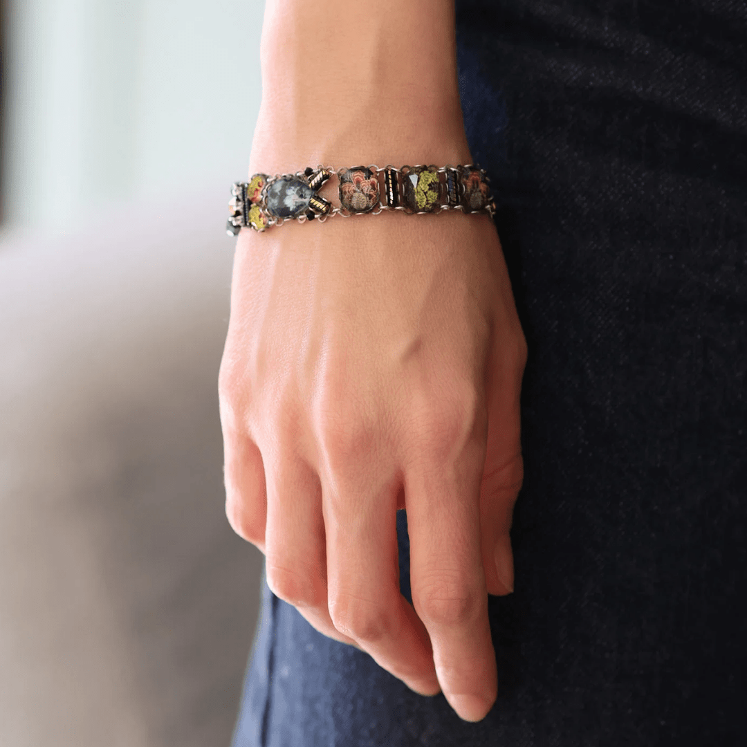 Mystic Lantern Bracelet - Adore - Lizzy G's Fine Gifts