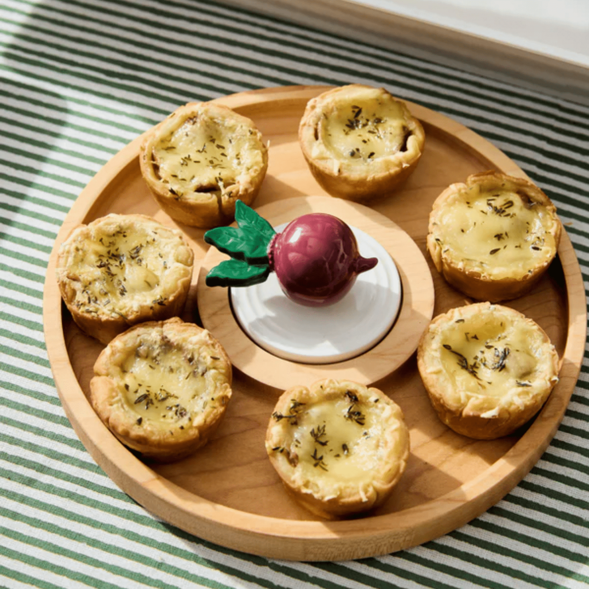 Radish Mini - Lizzy G's Fine Gifts